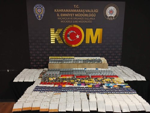 Kahramanmaraş'ta Narkotik ve KOM Operasyonları: Çok Sayıda Uyuşturucu ve Kaçak Sigara Ele Geçirildi - Görsel 3