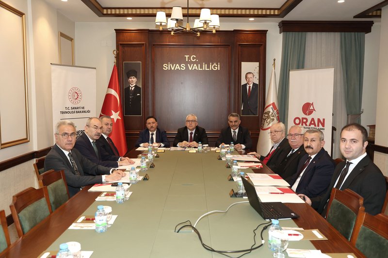 Sivas Valiliği Ev Sahipliğinde ORAN Yönetim Kurulu Toplantısı Yapıldı: 9.5 Milyar TL'lik Yatırım Bölgeye Kazandırıldı - Görsel 2