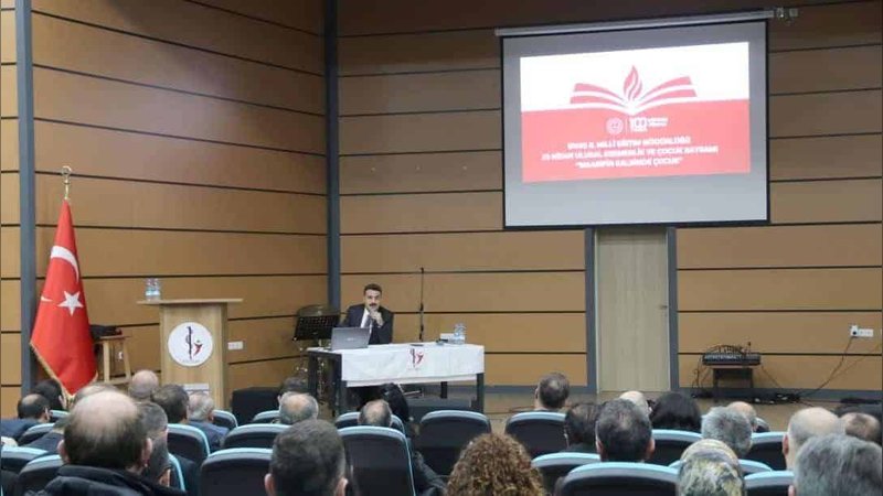 Sivas'ta 23 Nisan Etkinlikleri İçin Okul Müdürleriyle İstişare Toplantısı