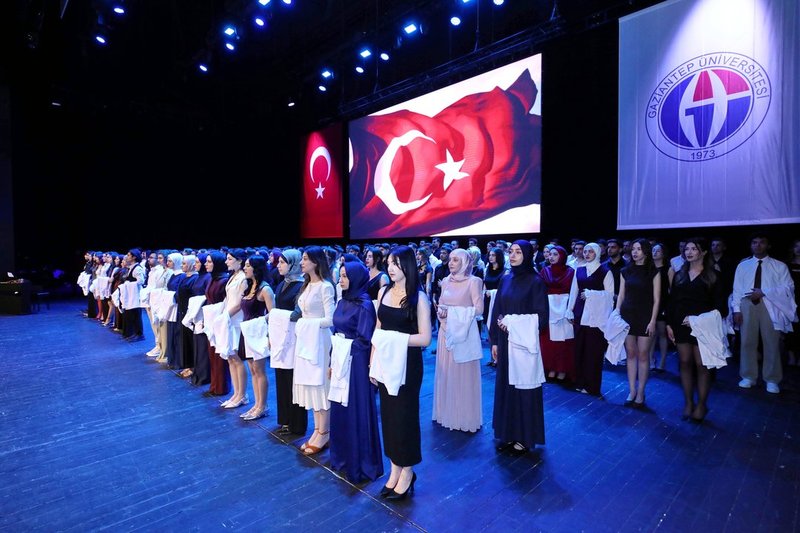 Gaziantep Üniversitesi Diş Hekimliği Fakültesi'nde Beyaz Önlük Töreni - Görsel 2