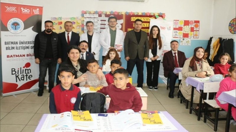 Beşiri'de Üniversite Köy Buluşmaları: Sağlık ve Farkındalık Etkinliği Düzenlendi