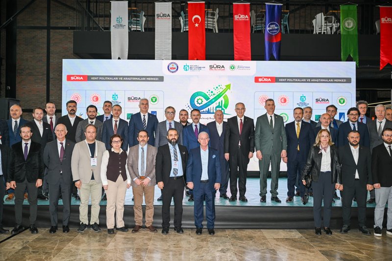 Kocaeli'de Organize Sanayi Bölgeleri Dönüşümü Çalıştayı Gerçekleştirildi - Görsel 3