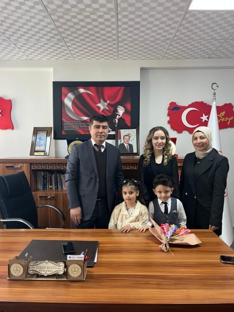 Sarıoğlan'da Makam Koltuğu Minik Ellere Emanet: 23 Nisan Coşkusu - Görsel 3