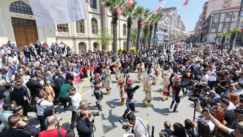 486. Uluslararası Manisa Mesir Macunu Festivali Coşkuyla Kutlandı - Görsel 2