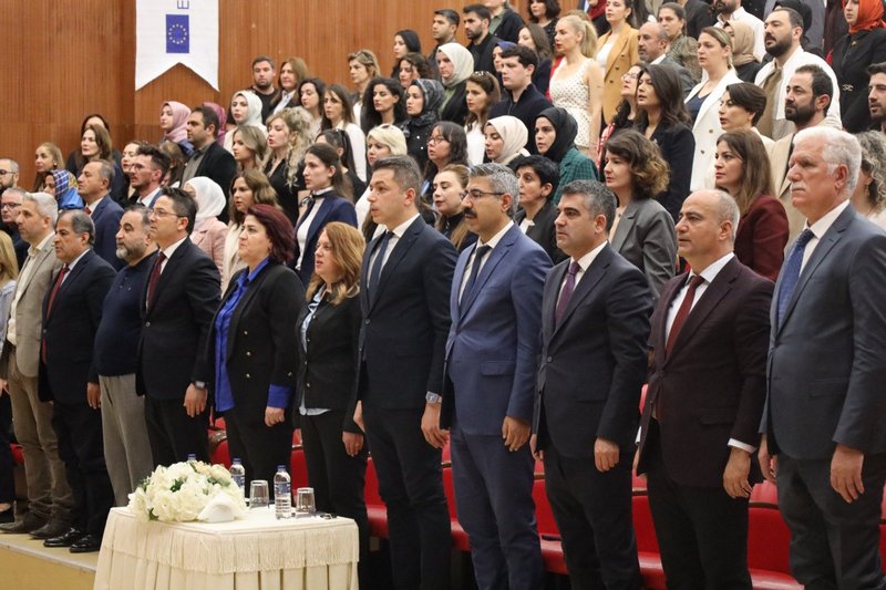 Diyarbakır'da eTwinning Başarısı: 387 Öğretmene Ulusal, 250 Öğretmene Avrupa Kalite Etiketi Verildi - Görsel 3