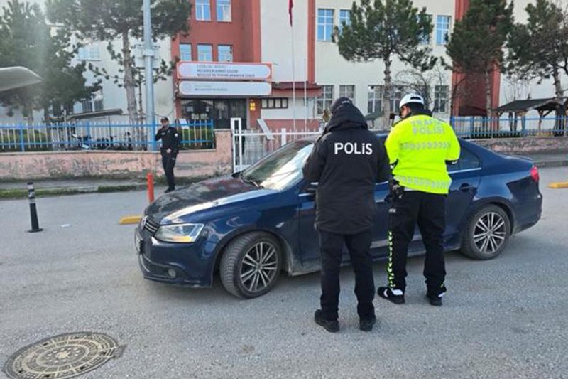Erzincan'da Güvenli Okul Uygulamaları Kapsamında Kapsamlı Denetim - Görsel 2