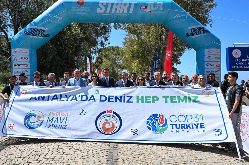 Vali Şahin'den Kaş'a Ziyaret: Bisiklet Turu Başladı, Yatırımlar İncelendi - Görsel 2