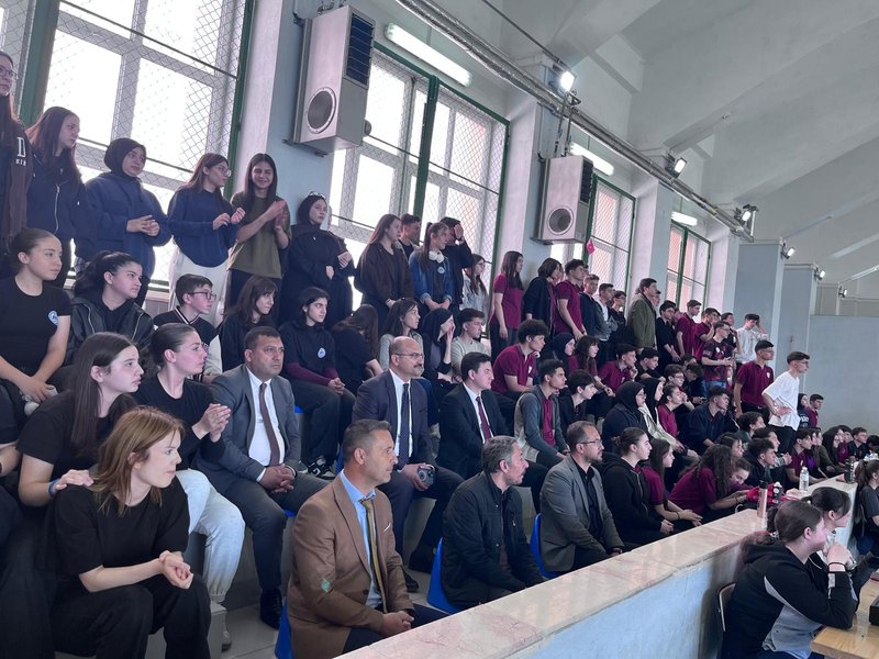 Yalvaç Kaymakamlığı'ndan 19 Mayıs Etkinlikleri Kapsamında Liseler Arası Voleybol Turnuvası - Görsel 4