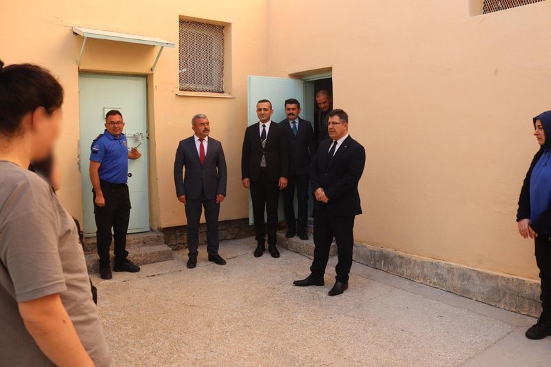 Ceza ve Tevkifevleri Genel Müdürü Yozgat'ta Personelle Bayramlaştı - Görsel 4