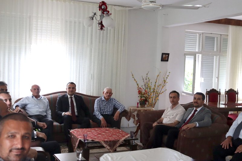 Finike Kaymakamı Musa Kazım Çelik, Kore Gazisi ve Şehit Ailesini Ziyaret Etti - Görsel 2