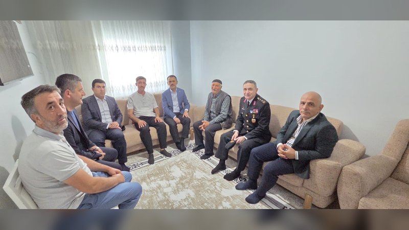 Vali Aktaş'tan Gazimiz Salih Varçın'a Ziyaret: Devletin Vefası Bayramda Da Sürdü