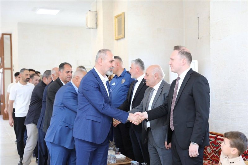Yeşilli Kaymakamı Kılıç, Kurban Bayramı'nda Vatandaşlarla Buluştu - Görsel 5